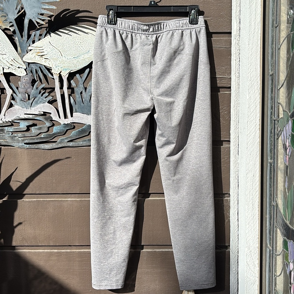 Ivivva Gray Kids Jogger Pants - Picture 3 of 6
